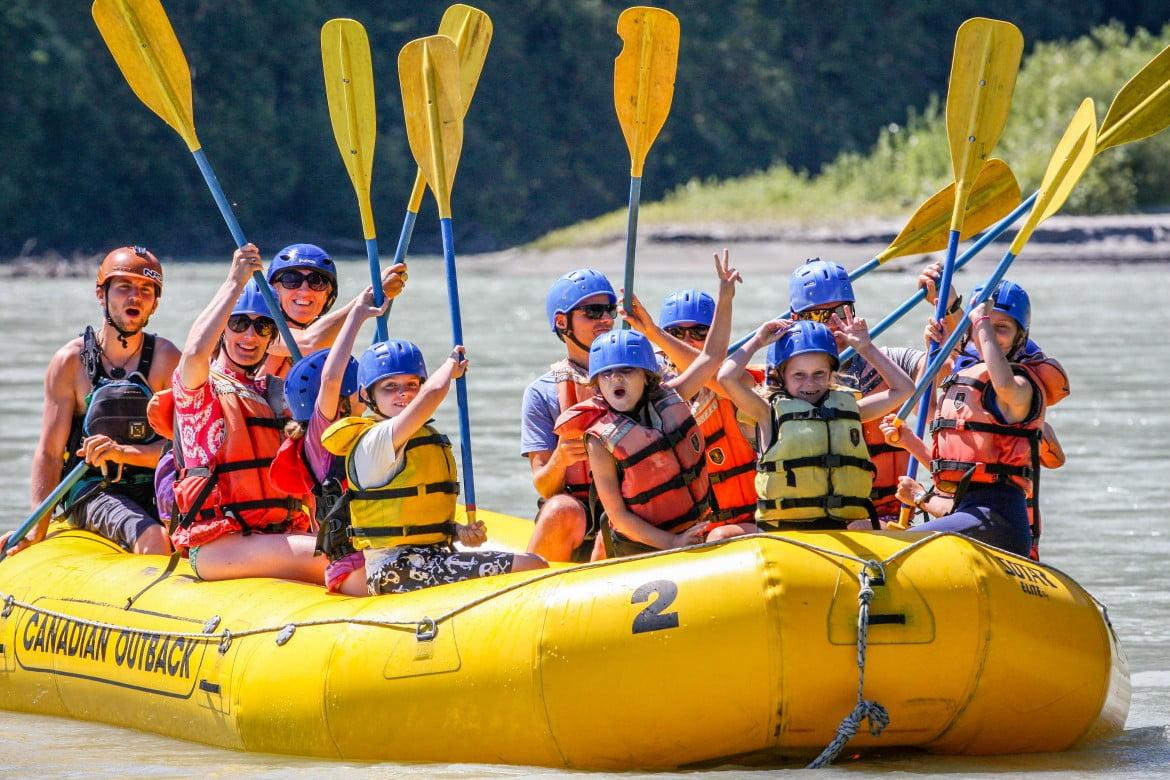 Rimitat Rafting: Discover Nature's Power with Certified Guides